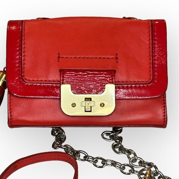 Diane Von Furstenberg Mini Harper Shiukder Bag - Picture 2 of 16